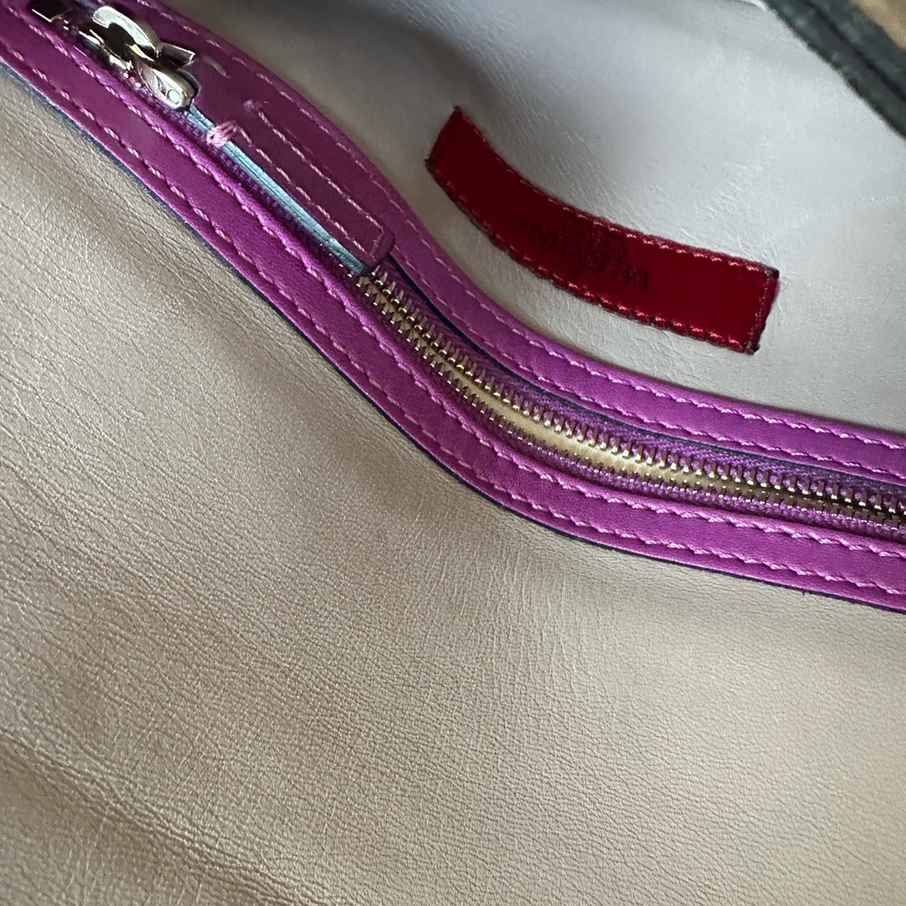 Valentino garavani clutch/wristlet pouch - Picture 7 of 11